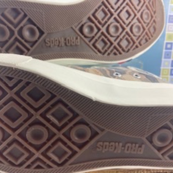 NWOT Pro-Keds High Top Sneakers - Picture 11 of 15